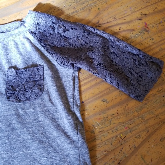 Shirt - Picture 2 of 4